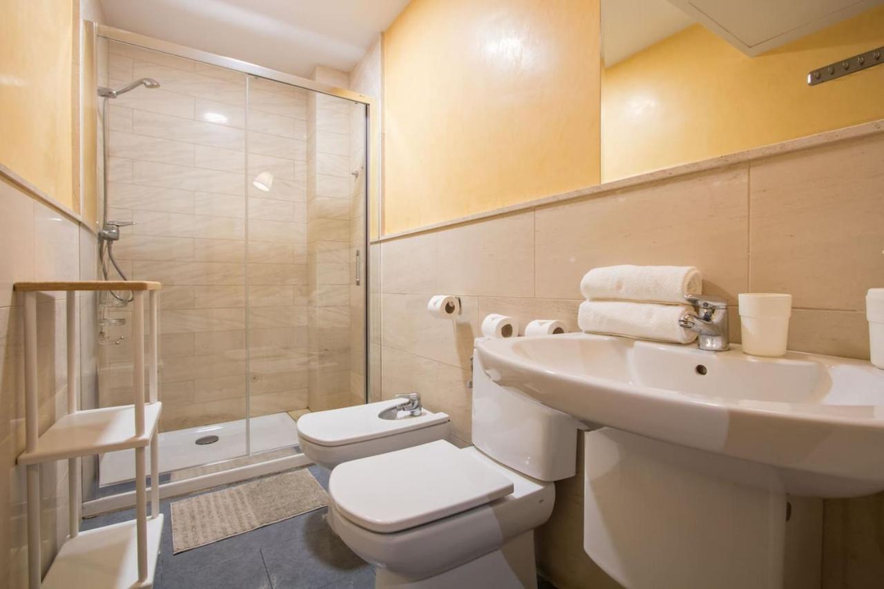 Luis Rey Central Suite By Valcambre Seville Ngoại thất bức ảnh